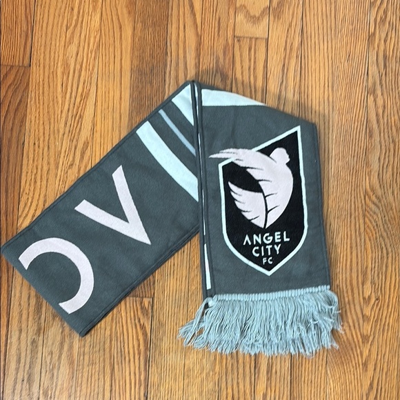 Ruffneck Angel City FC ACFC Stripe Wordmark Woven Scarf Pink Grey - Picture 3 of 7